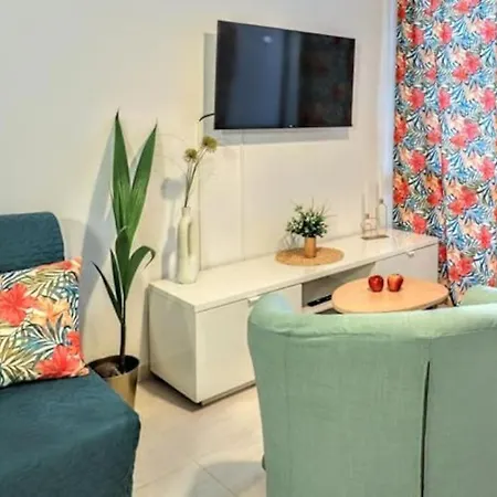 Tropical - Parking, Wifi, Ac Torremolinos