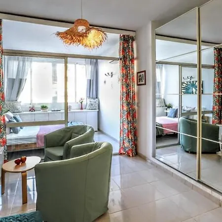 Tropical - Parking, Wifi, Ac Torremolinos